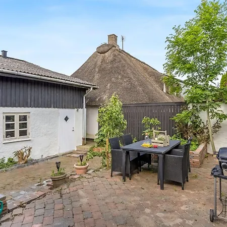 Jouni - 18km From The Sea By Interhome *