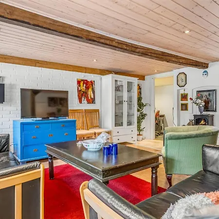 Jouni - 18km From The Sea By Interhome