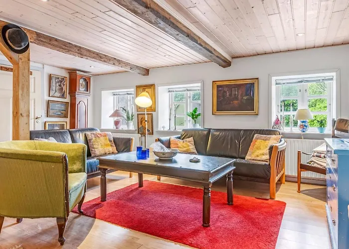 Jouni - 18km From The Sea By Interhome